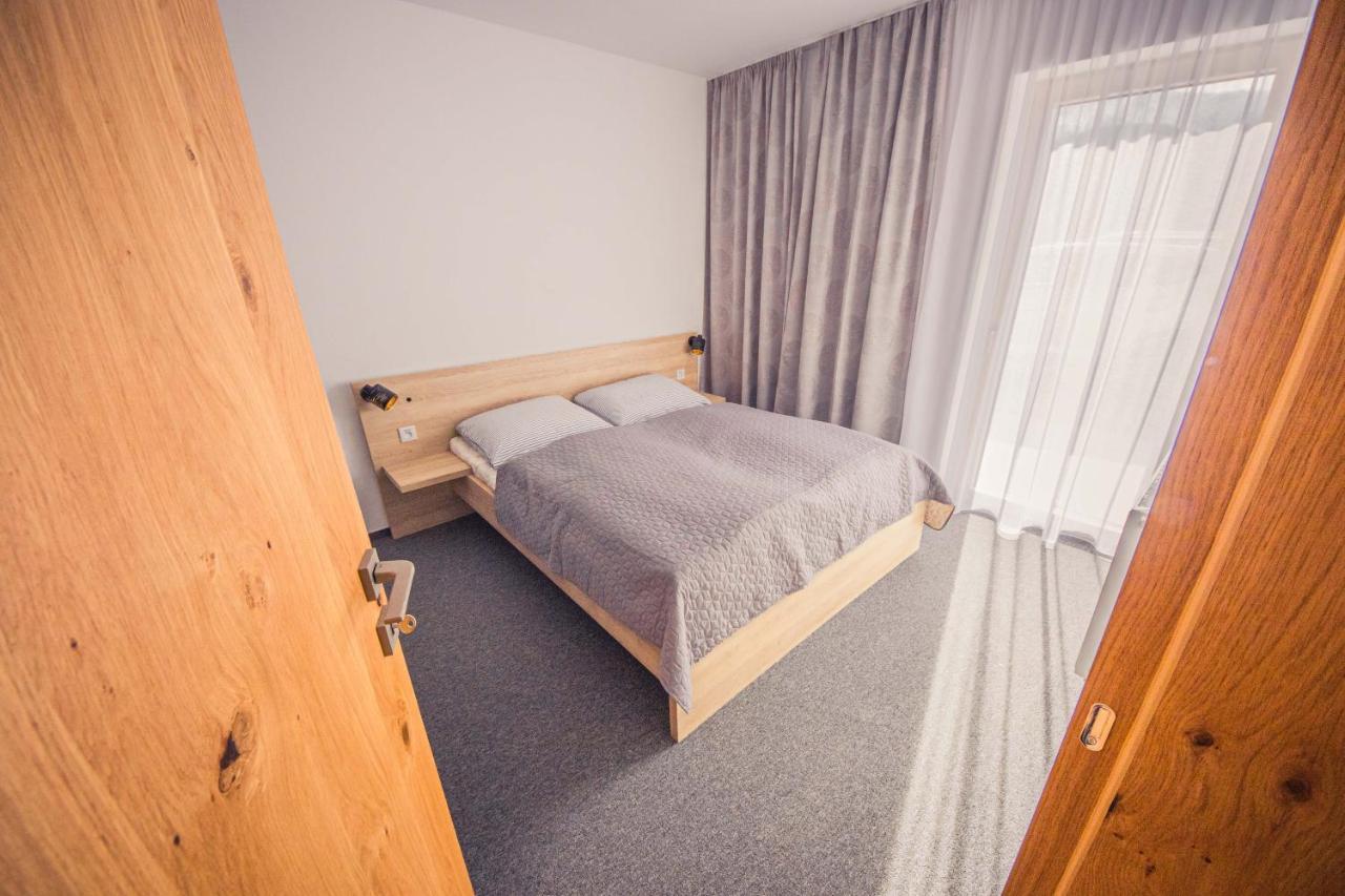 Zore Jasna Apartments Демановска Долина Екстериор снимка
