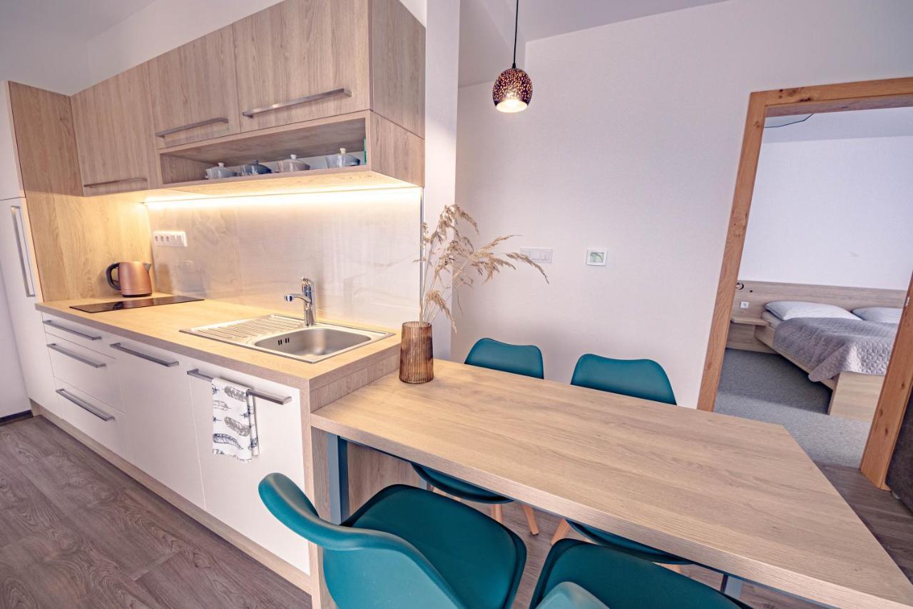 Zore Jasna Apartments Демановска Долина Екстериор снимка
