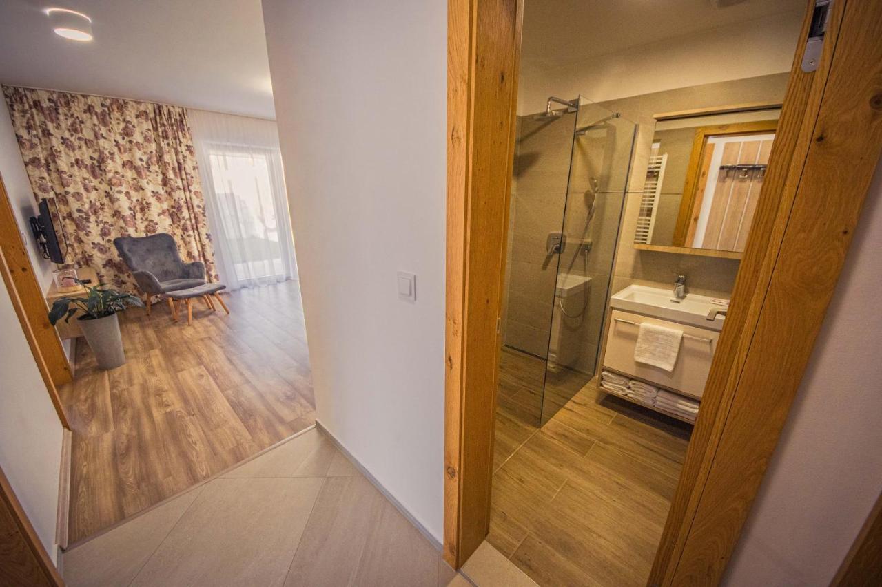 Zore Jasna Apartments Демановска Долина Екстериор снимка