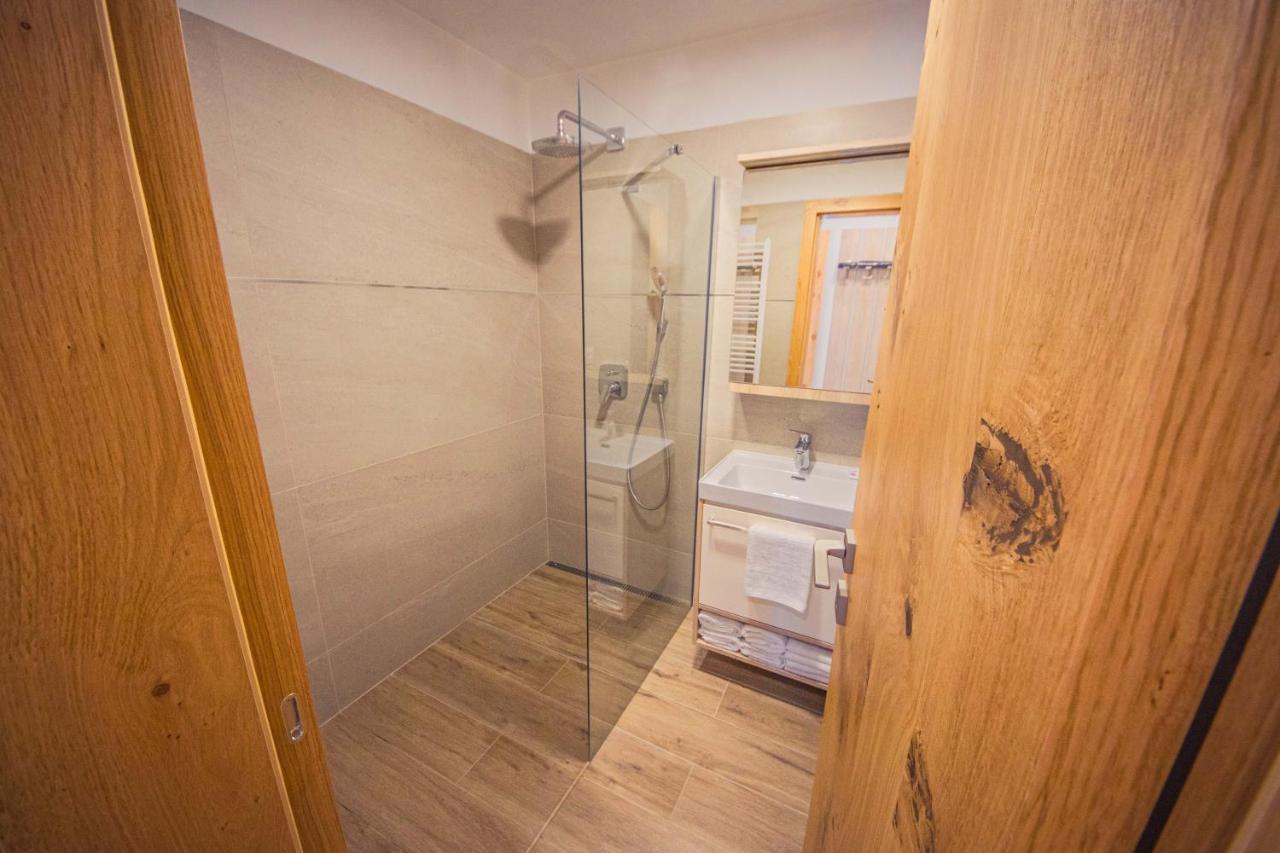 Zore Jasna Apartments Демановска Долина Екстериор снимка