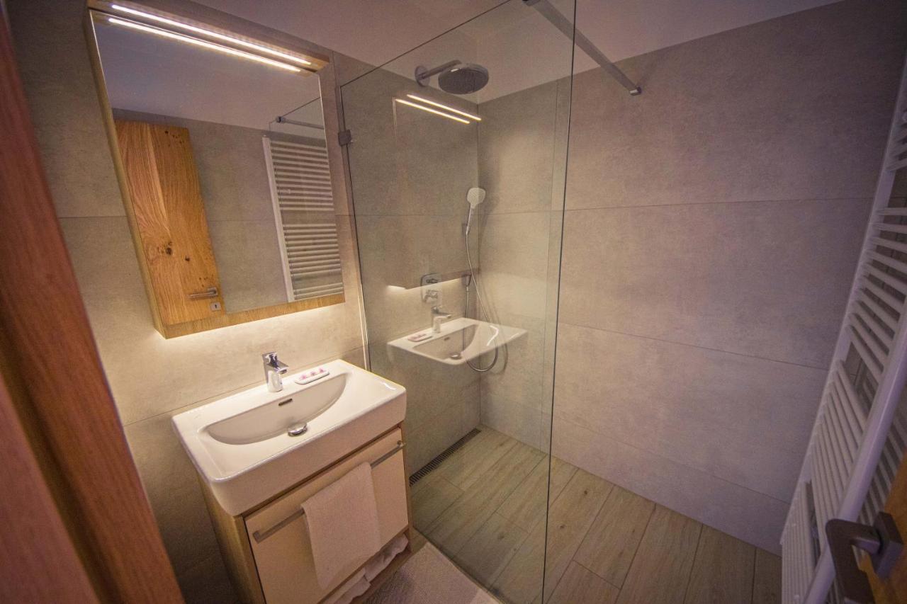 Zore Jasna Apartments Демановска Долина Екстериор снимка